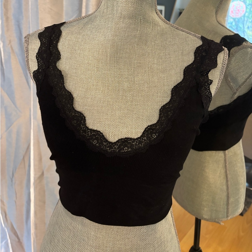 C'est Moi Naturals Bamboo Fiber Clothing Seamless Bralette S/M NWT